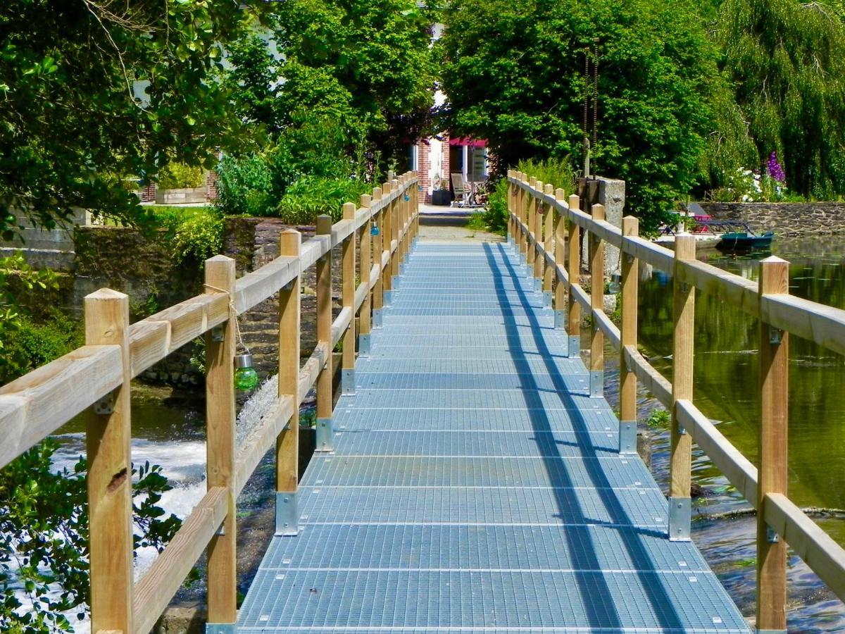 Le Moulin De Bury, Maison De Campagne Au Bord De La Riviere A 13 Kms Au Sud De Rennes Chavagne Zewnętrze zdjęcie